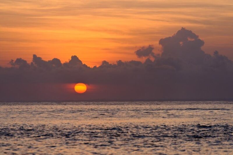 the sea of bali during the dinner cruise
