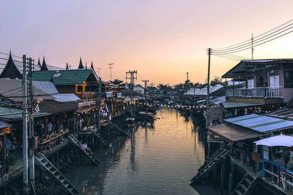 with the amphawa floating market tour you'll get to see the traditional market of the thai people during weekend