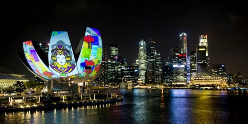 the artscience museum singapore futuristic building