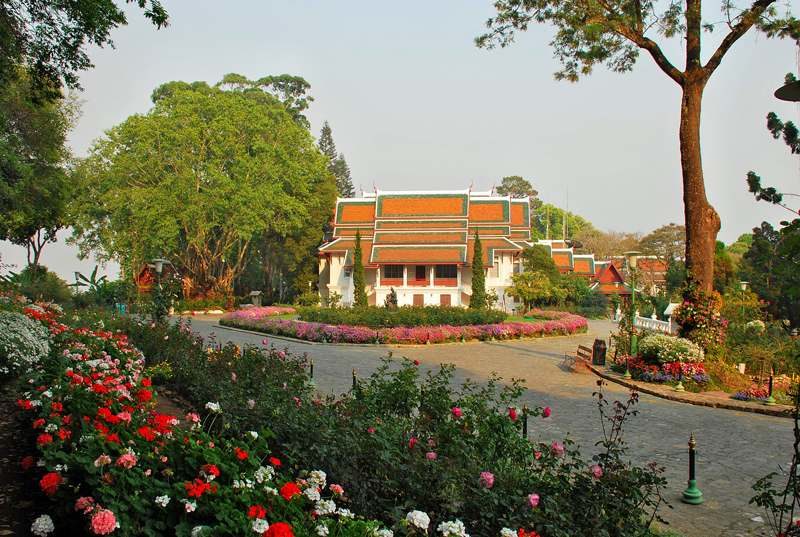 bhubing palace chiang mai