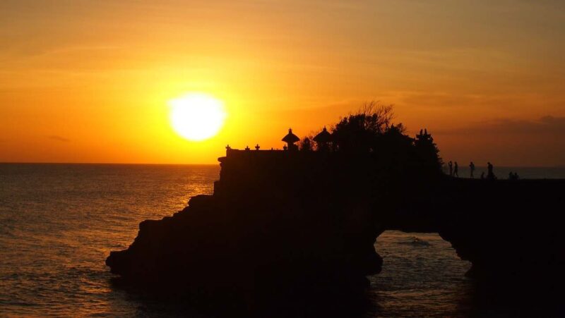 the tanah lot area during a sunset tour