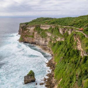 the uluwatu perch in bali