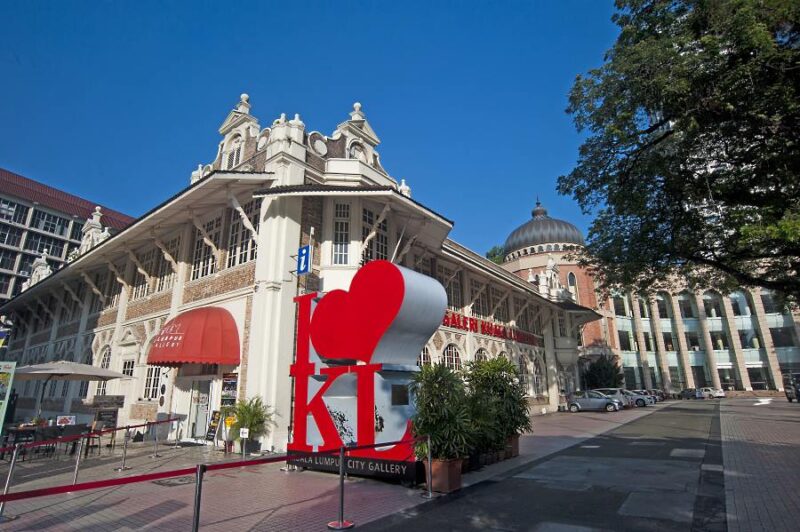 kl city gallery building in dataran merdeka