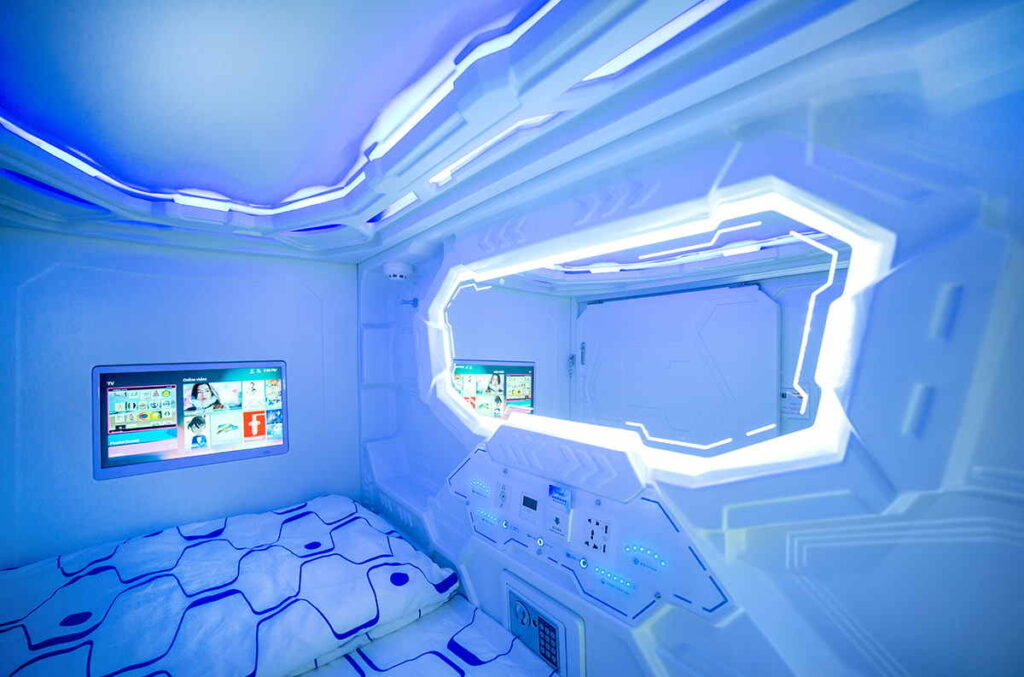 capsule hotel kl