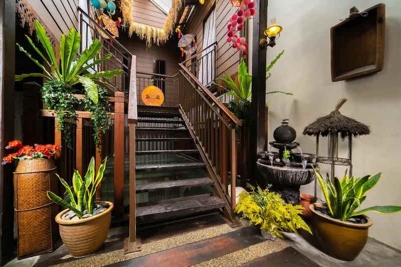 anggun KL brings the old malay style house into the heart of Kuala Lumpur