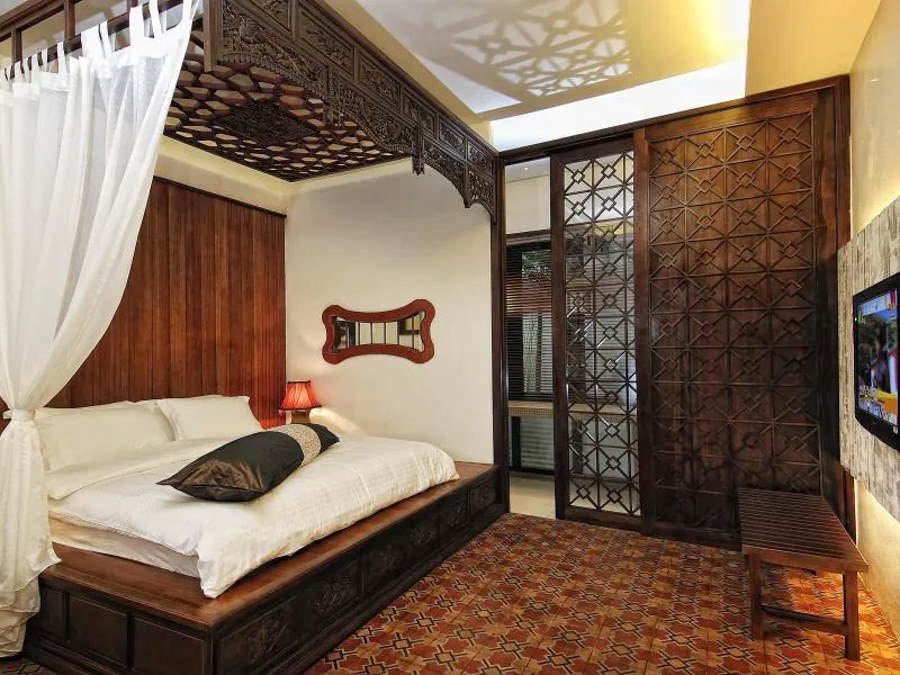 another baba nyona style boutique hotel near the jonker walk melaka - the courtyard at heeren